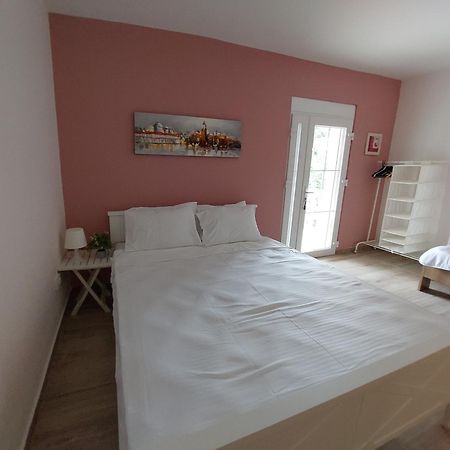 Ferienwohnung Vuko I Magdalena Midzor Petrovac na moru Exterior foto