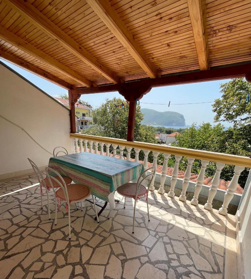 Ferienwohnung Vuko I Magdalena Midzor Petrovac na moru Exterior foto