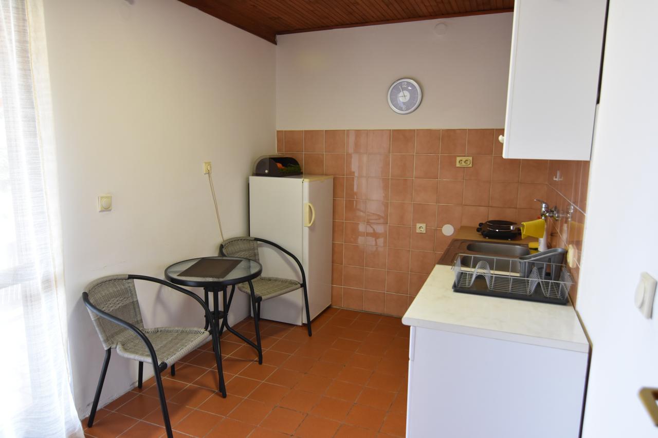 Ferienwohnung Vuko I Magdalena Midzor Petrovac na moru Exterior foto