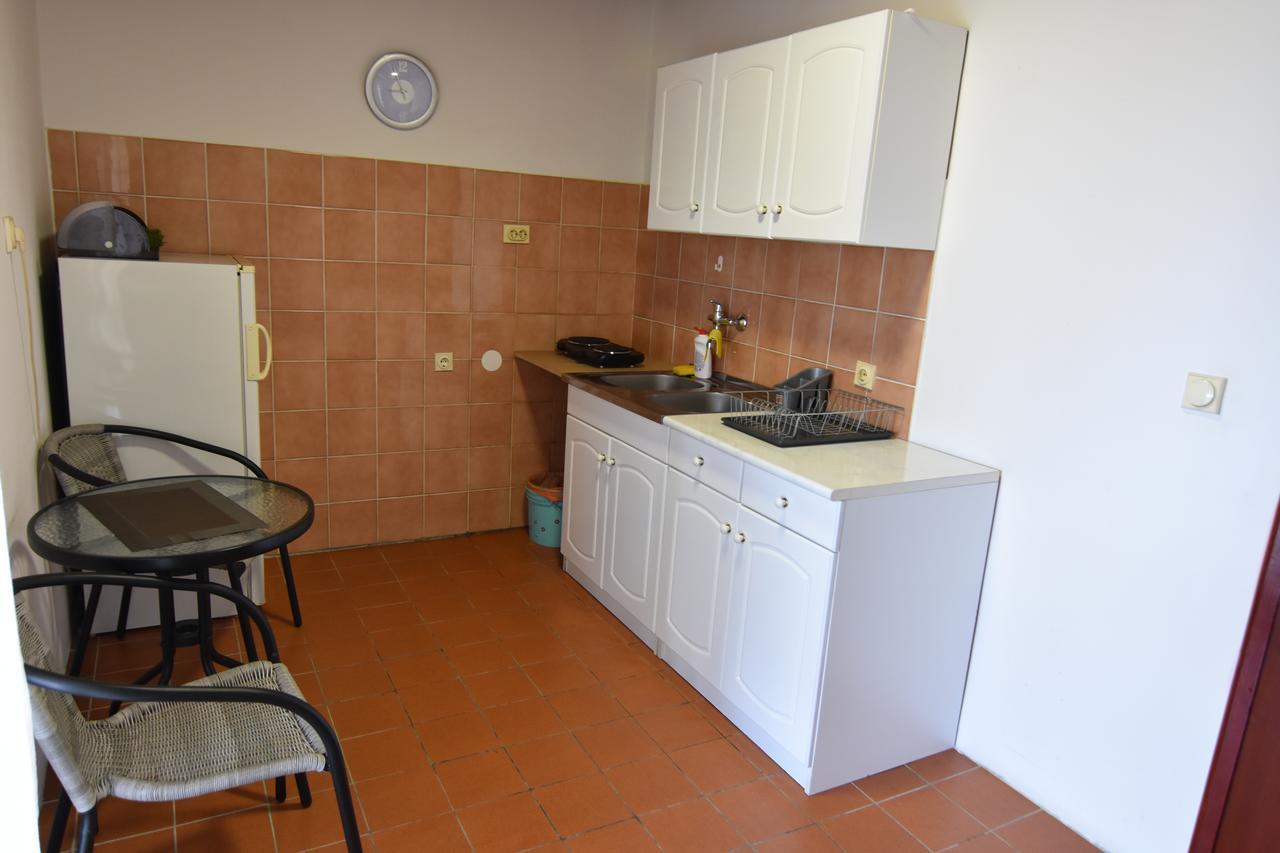 Ferienwohnung Vuko I Magdalena Midzor Petrovac na moru Exterior foto