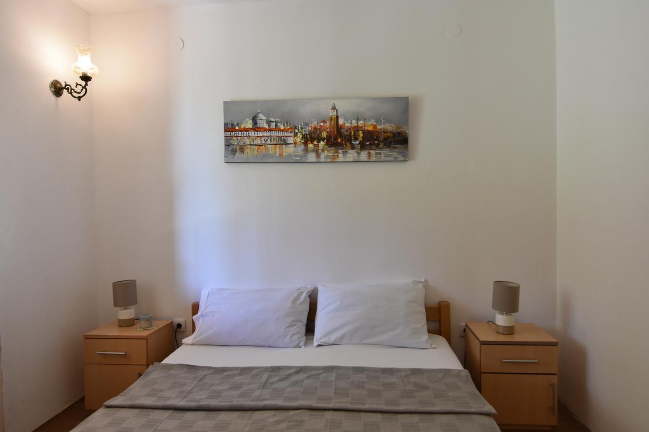 Ferienwohnung Vuko I Magdalena Midzor Petrovac na moru Exterior foto