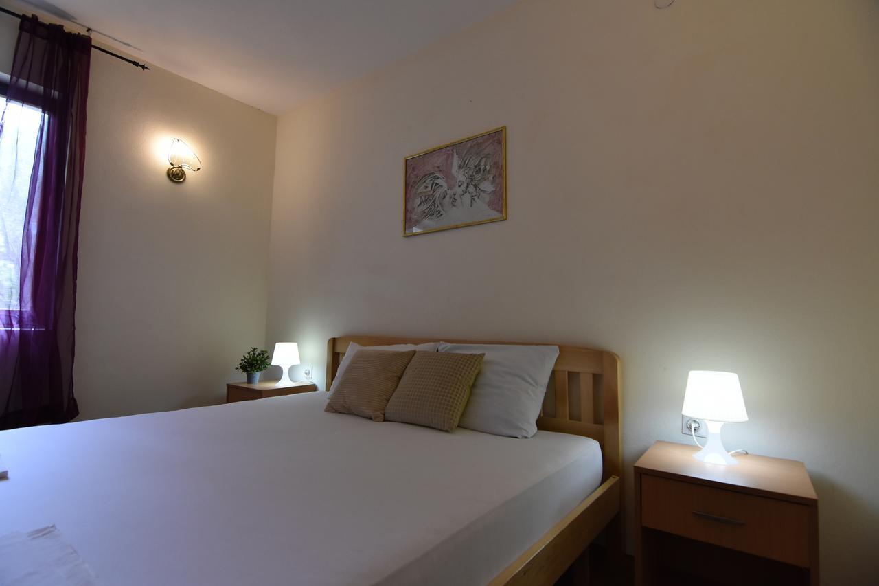 Ferienwohnung Vuko I Magdalena Midzor Petrovac na moru Exterior foto